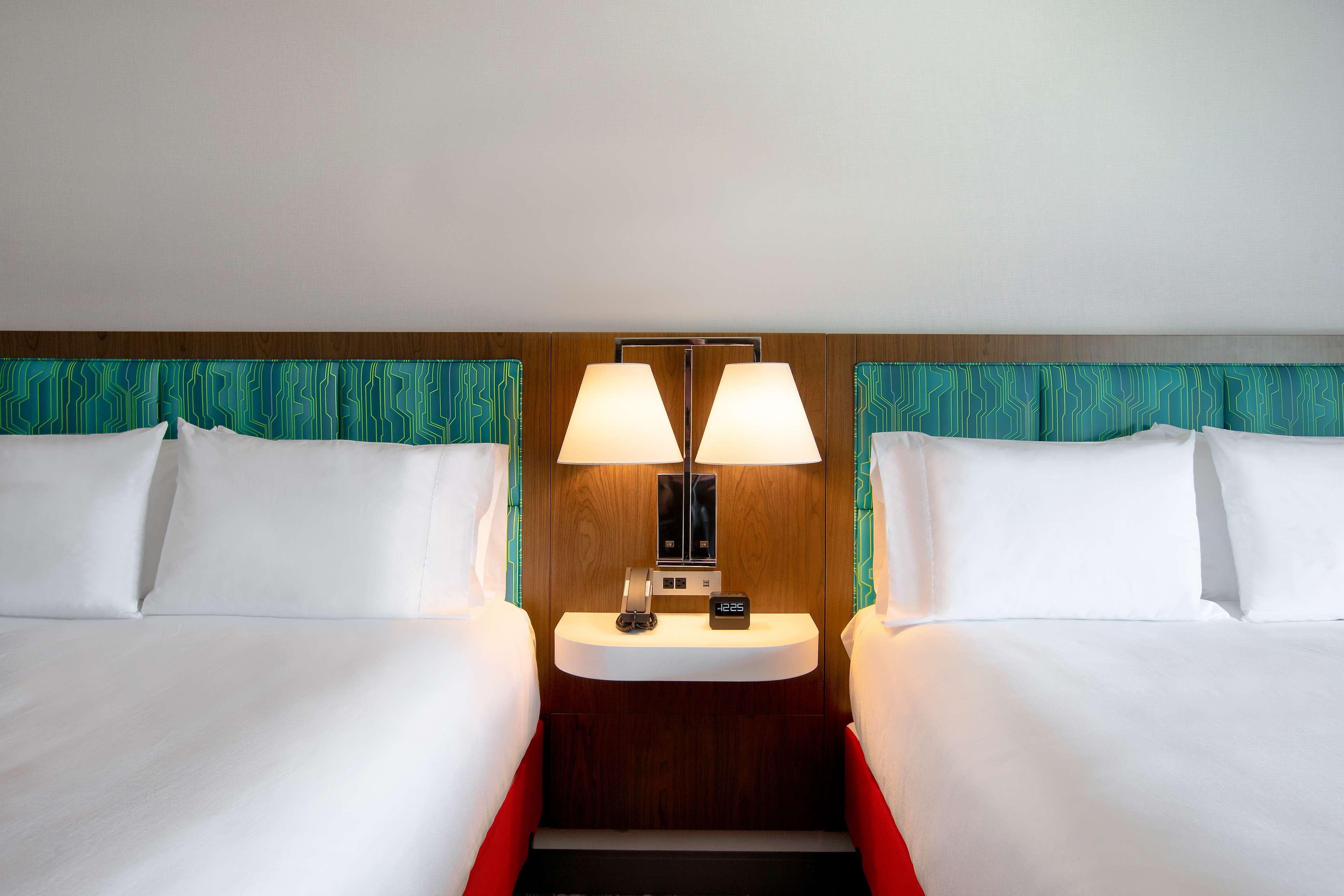 Hampton Inn & Suites Ottawa West, Ontario, Canada Ngoại thất bức ảnh