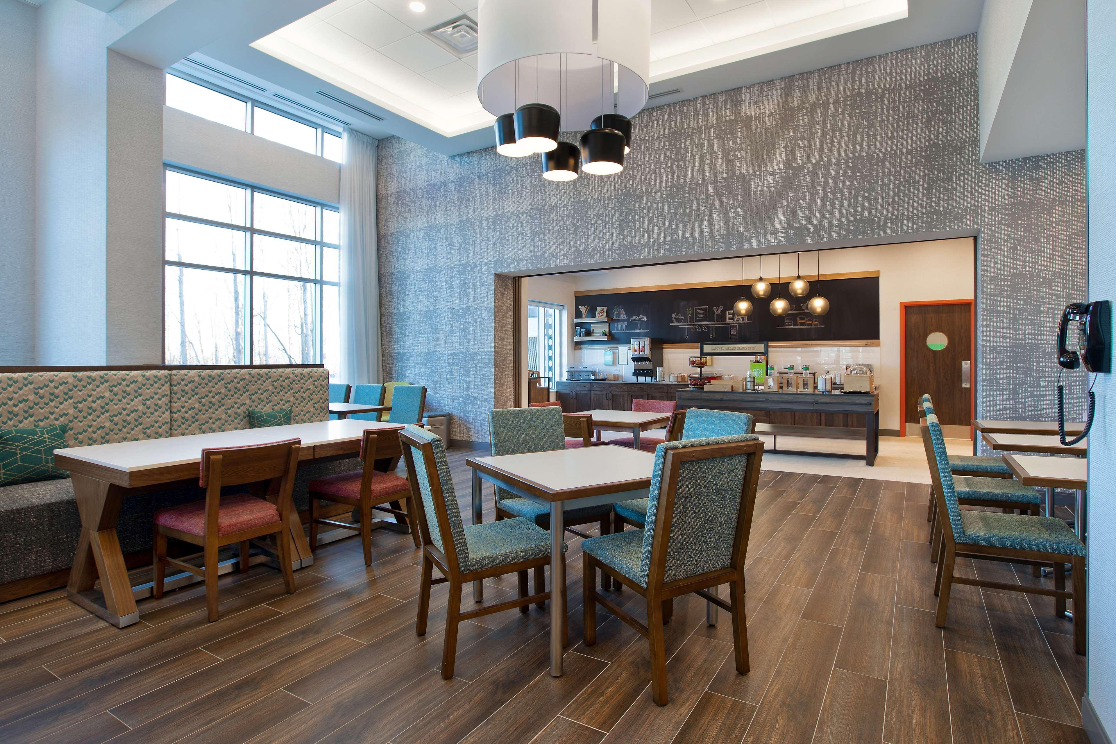 Hampton Inn & Suites Ottawa West, Ontario, Canada Ngoại thất bức ảnh