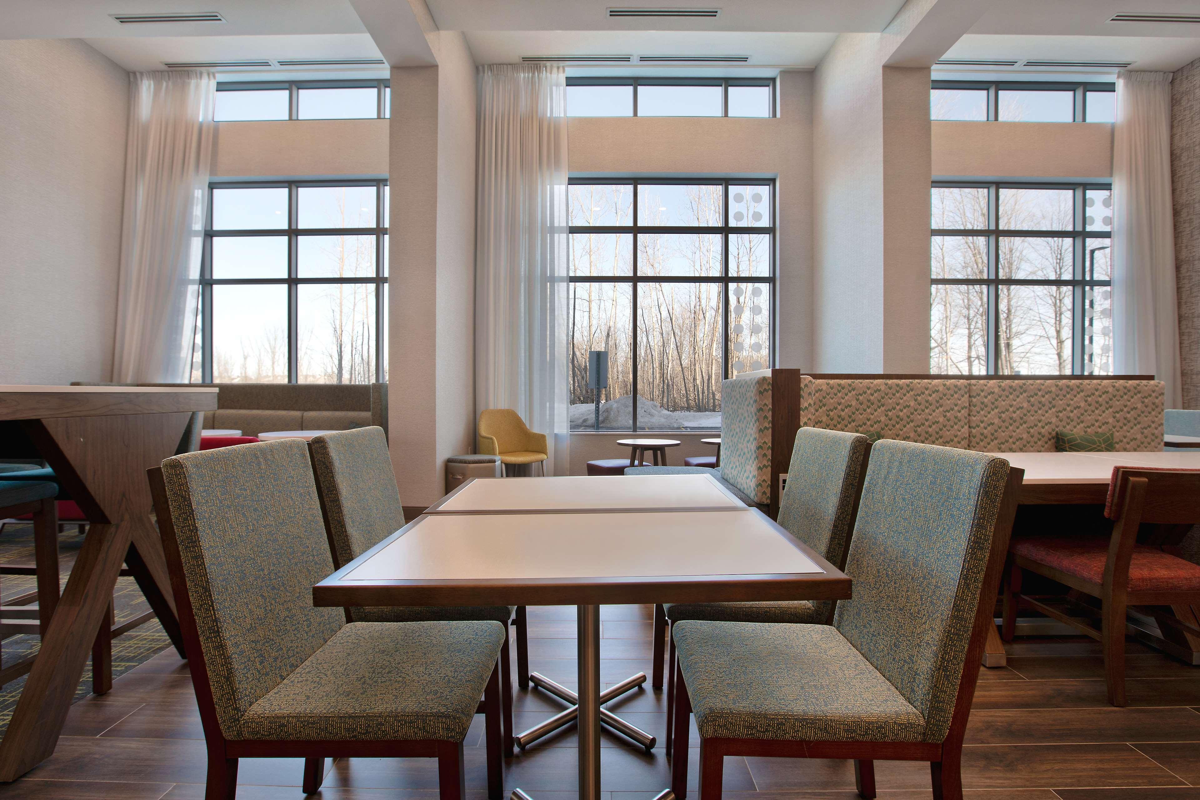 Hampton Inn & Suites Ottawa West, Ontario, Canada Ngoại thất bức ảnh