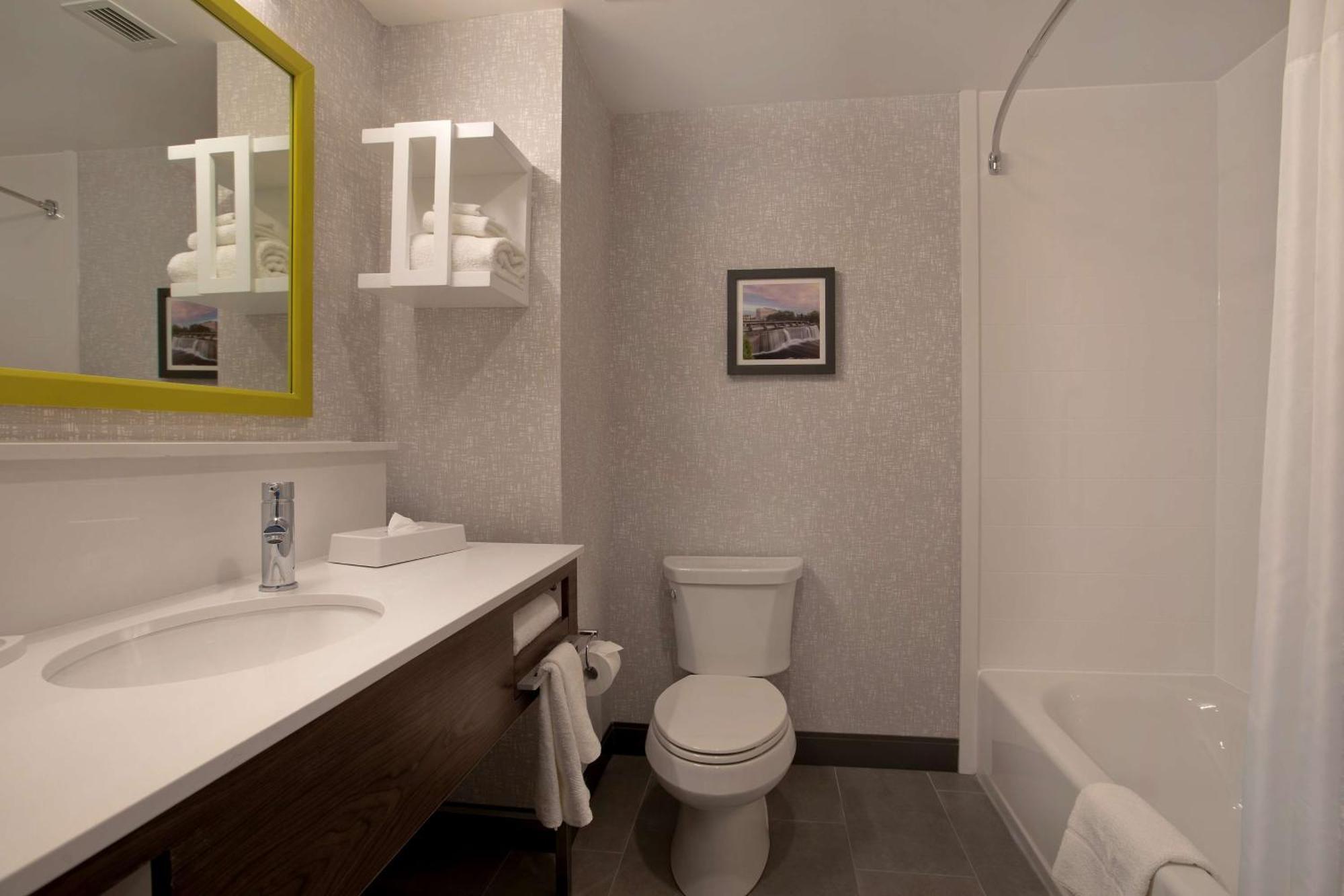 Hampton Inn & Suites Ottawa West, Ontario, Canada Ngoại thất bức ảnh