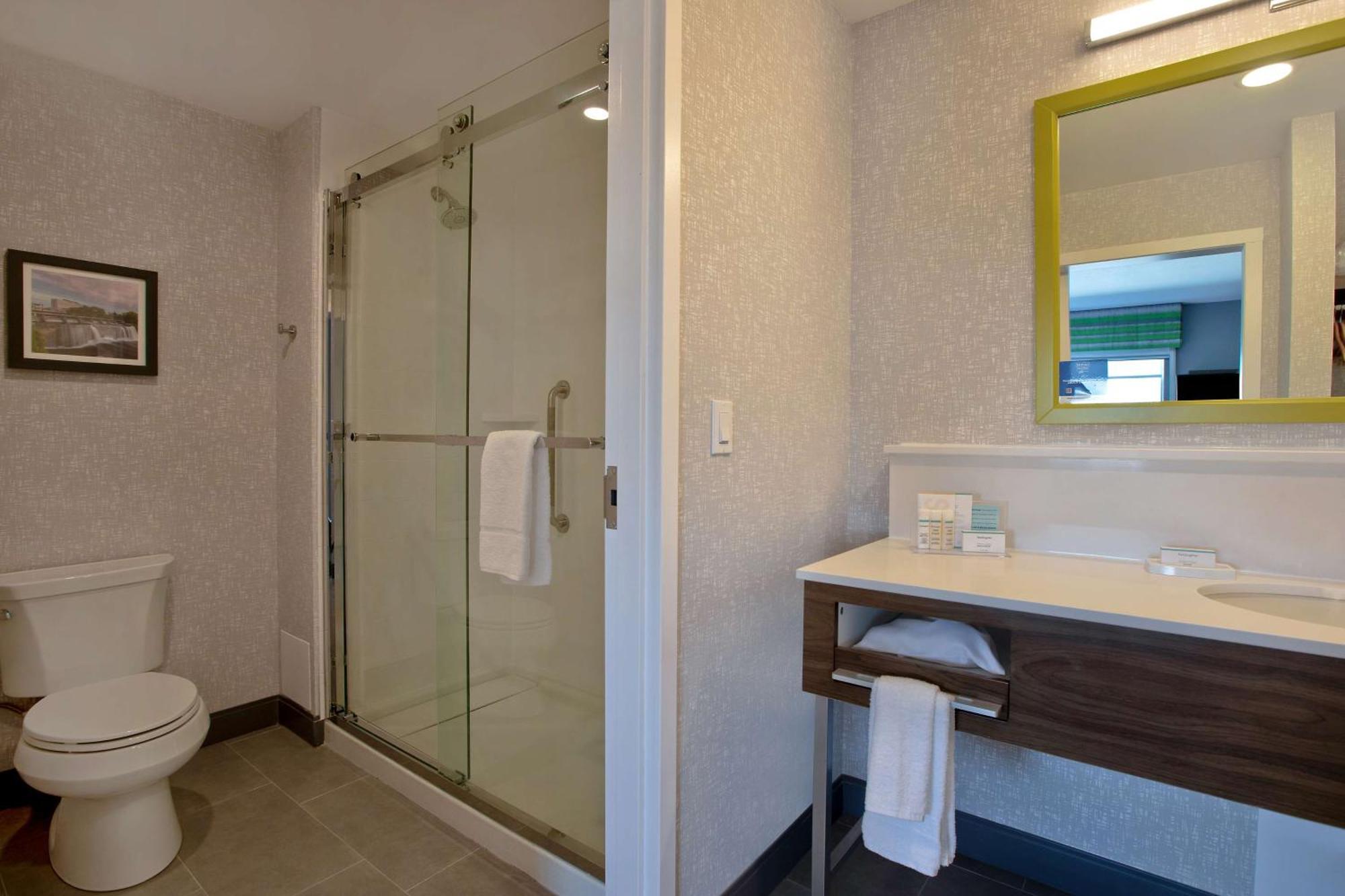 Hampton Inn & Suites Ottawa West, Ontario, Canada Ngoại thất bức ảnh